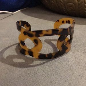Lucite Tortoise Shell bracelet